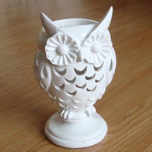 Clair de Lune White Owl Tealight Candle Holder